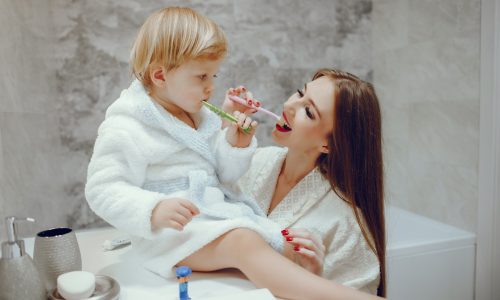 Dočisťovanie zubov detí